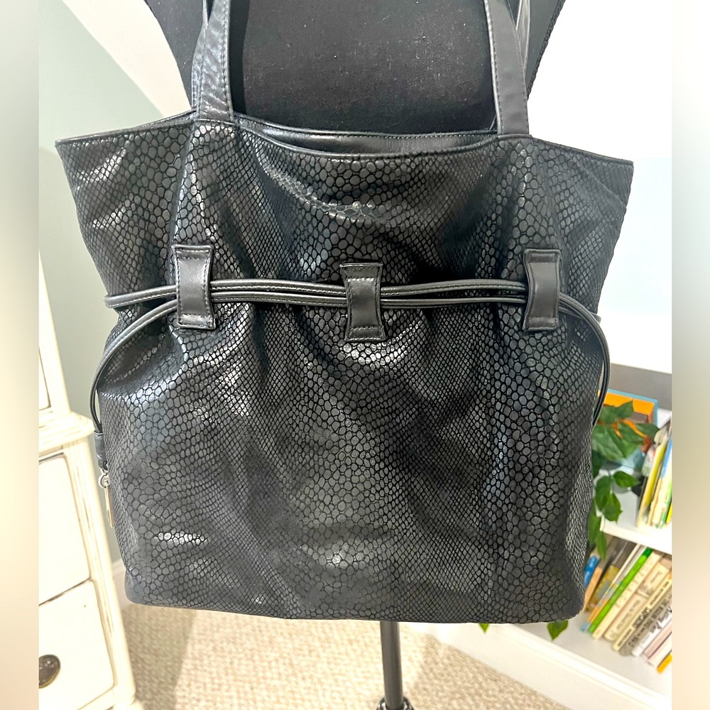 Liza Ganz Black Leather Snake Print Silver Hardware Shoulder Bag Tote Handbag